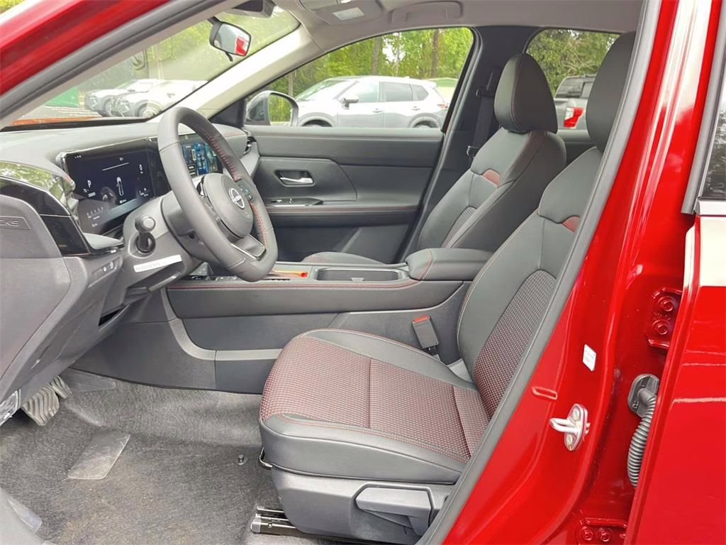 2026 Scarlet Ember Tintcoat Nissan Kicks SR FWD SUV