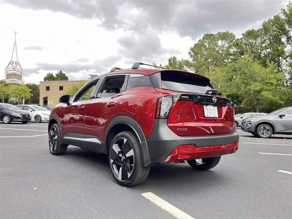 2026 Scarlet Ember Tintcoat Nissan Kicks SR FWD SUV