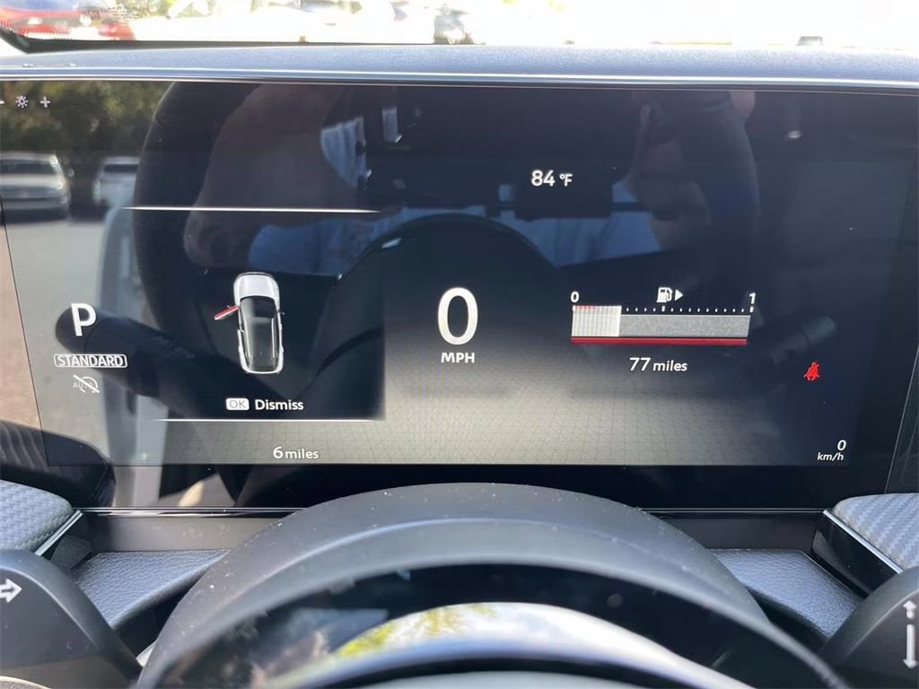 2026 Aspen White Tricoat Nissan Kicks SR FWD SUV