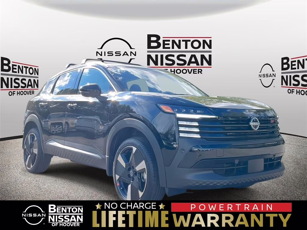 2026 Super Black Nissan Kicks SR FWD SUV