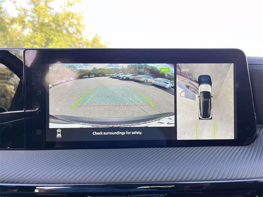 2026 Super Black Nissan Kicks SR FWD SUV