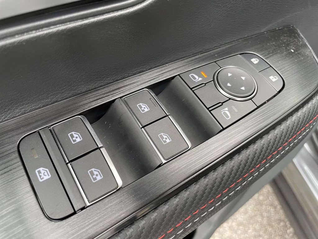 2026 Gun Metallic Nissan Kicks SR AWD SUV