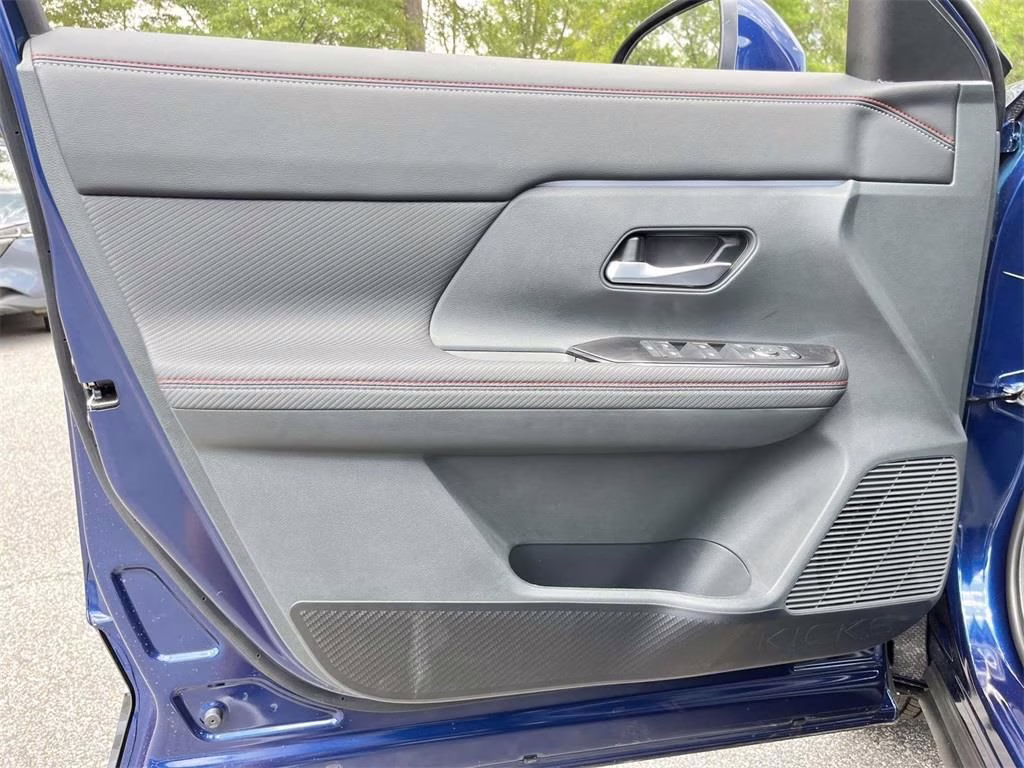 2026 Deep Blue Pearl Nissan Kicks SR AWD SUV