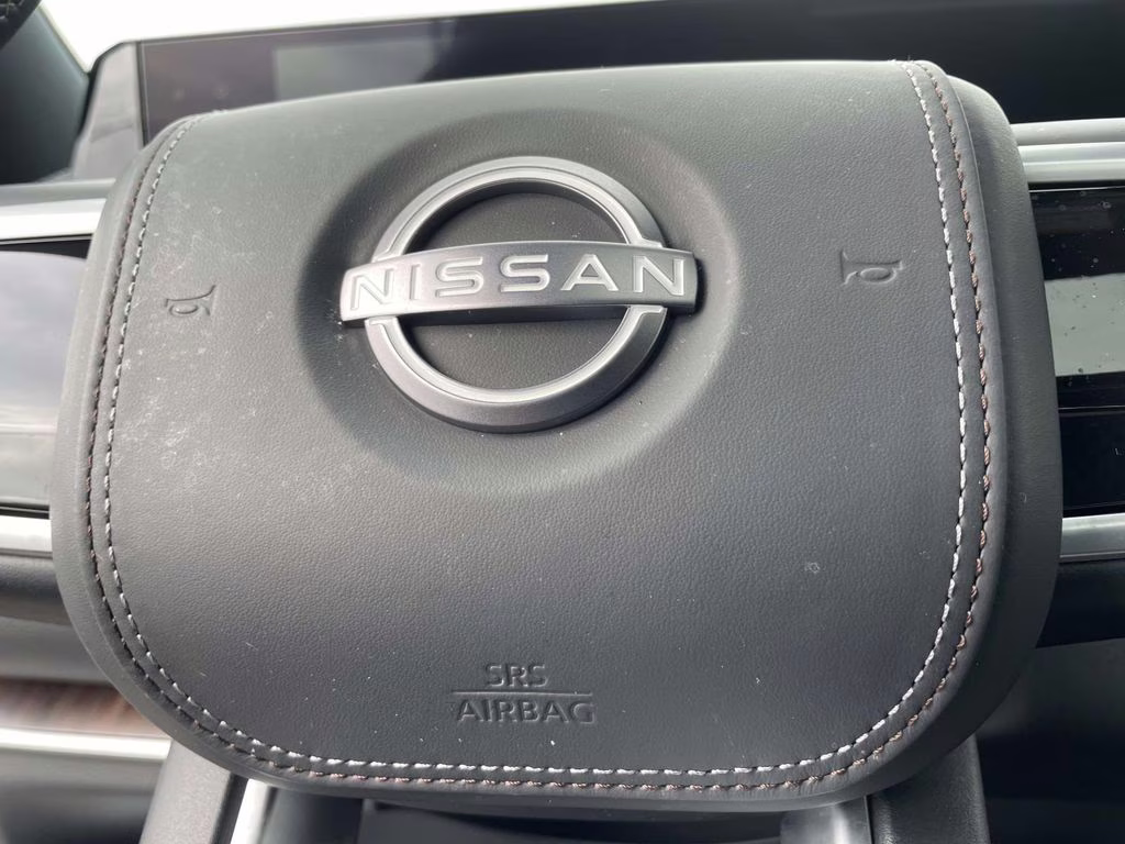 2025 Everest White Pearl Tricoat Nissan Armada Platinum Reserve RWD SUV