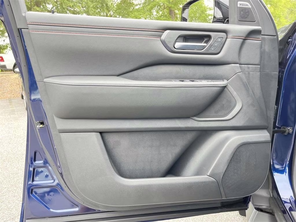 2025 Deep Ocean Blue Pearl Nissan Armada PRO 4X 4X4 SUV