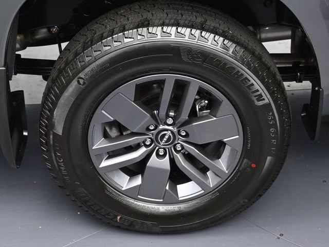 2026 Gun Metallic Nissan Frontier SV 4X4 Truck