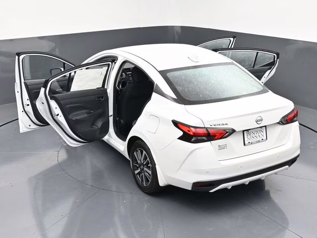 2025 Aspen White Tricoat Nissan Versa 1.6 SV FWD Sedan
