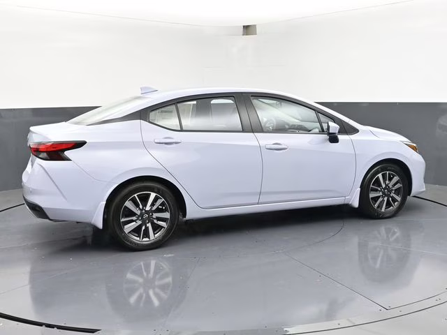 2025 Gray Sky Pearl Nissan Versa 1.6 SV FWD Sedan