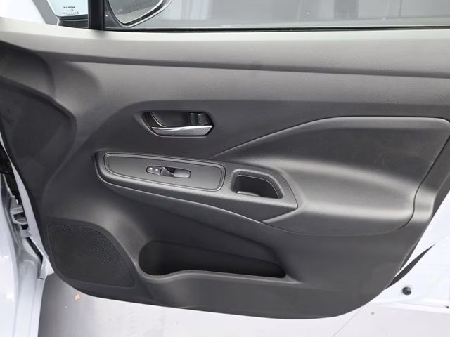 2025 Gray Sky Pearl Nissan Versa 1.6 SV FWD Sedan