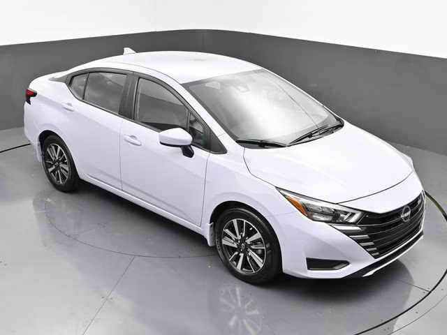 2025 Gray Sky Pearl Nissan Versa 1.6 SV FWD Sedan