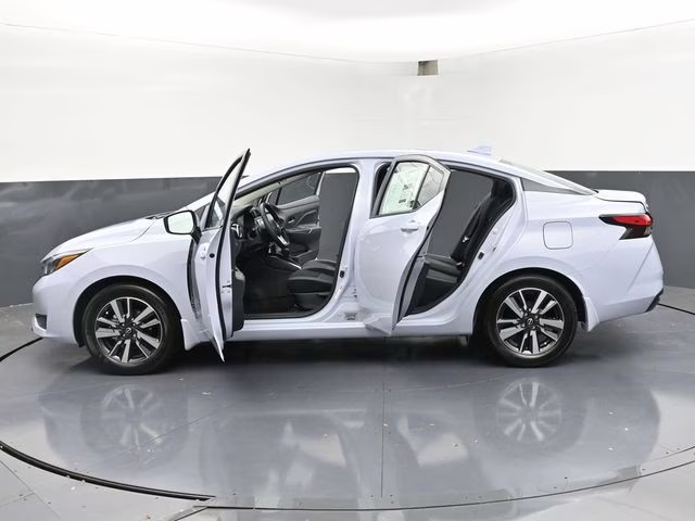 2025 Gray Sky Pearl Nissan Versa 1.6 SV FWD Sedan