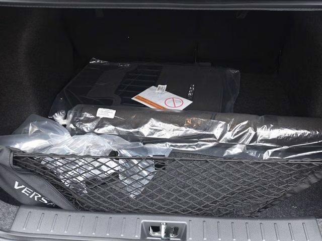 2025 Gray Sky Pearl Nissan Versa 1.6 SV FWD Sedan