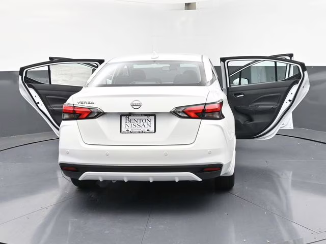2025 Aspen White Tricoat Nissan Versa 1.6 SV FWD Sedan