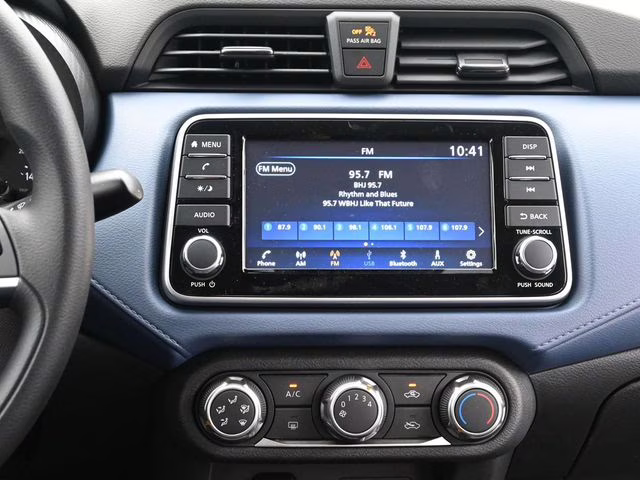 2025 Aspen White Tricoat Nissan Versa 1.6 SV FWD Sedan