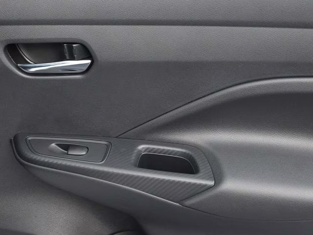 2025 Aspen White Tricoat Nissan Versa 1.6 SV FWD Sedan