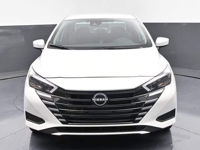 2025 Aspen White Tricoat Nissan Versa 1.6 SV FWD Sedan