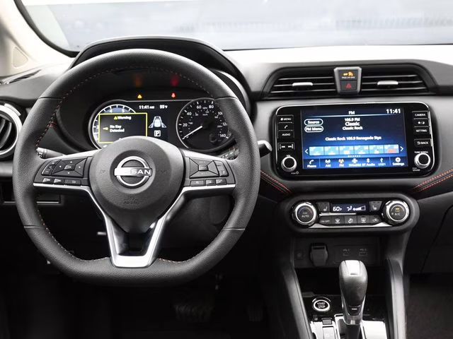 2025 Gray Sky Pearl Nissan Versa 1.6 SR FWD Sedan