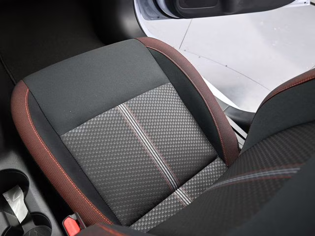 2025 Gray Sky Pearl Nissan Versa 1.6 SR FWD Sedan