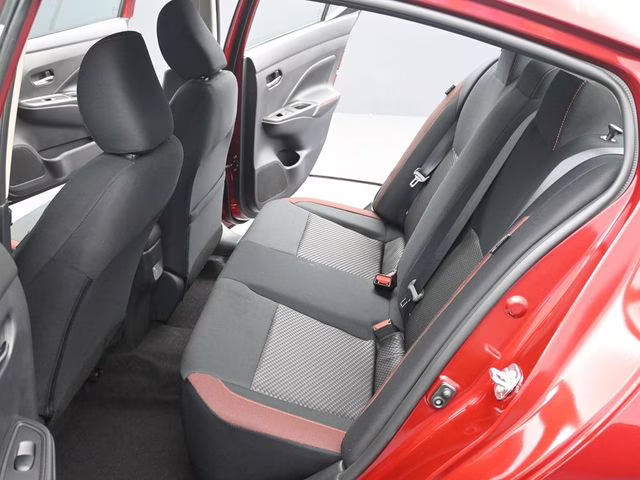 2025 Scarlet Ember Tintcoat Nissan Versa 1.6 SR FWD Sedan