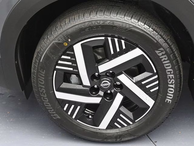 2026 Gun Metallic Nissan Kicks SV FWD SUV