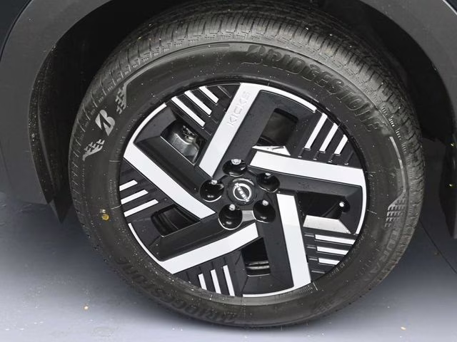 2026 Super Black Nissan Kicks SV FWD SUV