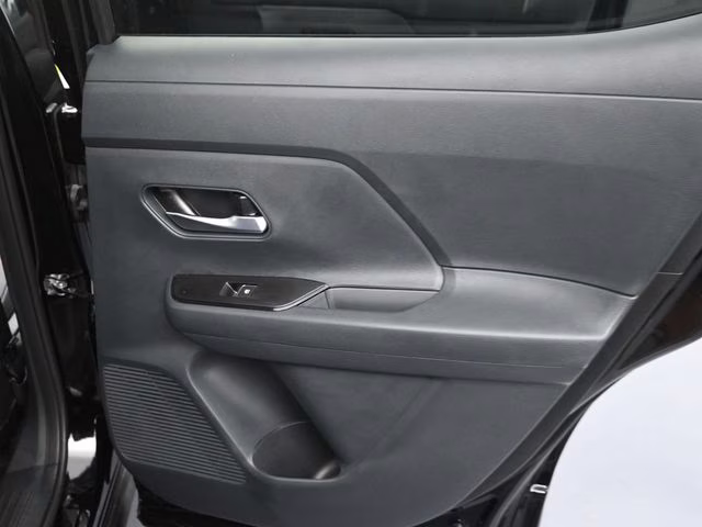 2026 Super Black Nissan Kicks SR FWD SUV