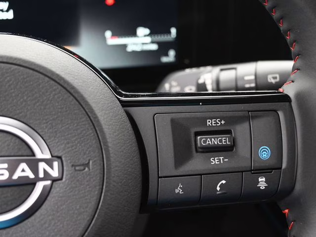 2026 Arctic Ice Blue/Black Nissan Kicks SR FWD SUV