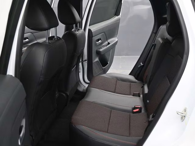 2026 Aspen White Tricoat Nissan Kicks SR FWD SUV