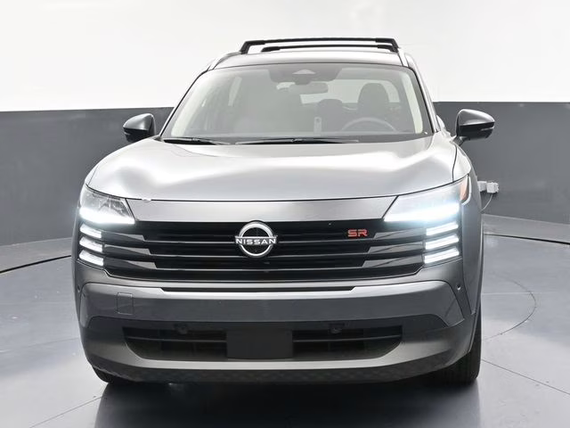 2026 Gun Metallic/Super Black Nissan Kicks SR FWD SUV