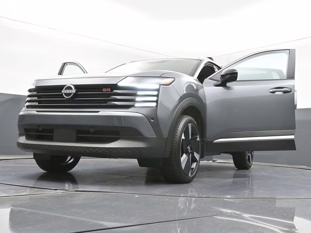 2026 Gun Metallic/Super Black Nissan Kicks SR FWD SUV