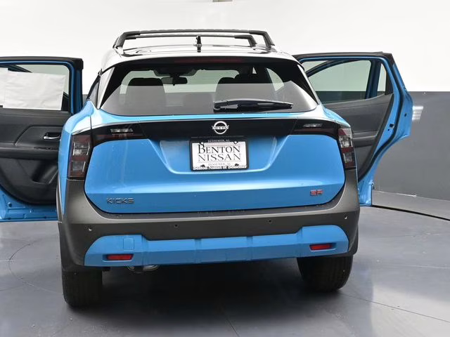 2026 Arctic Ice Blue/Black Nissan Kicks SR FWD SUV