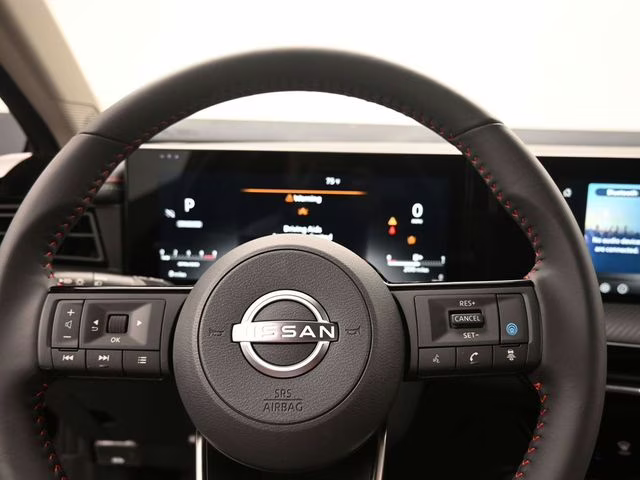 2026 Super Black Nissan Kicks SR FWD SUV