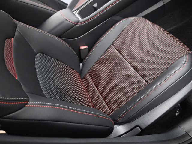 2026 Super Black Nissan Kicks SR FWD SUV