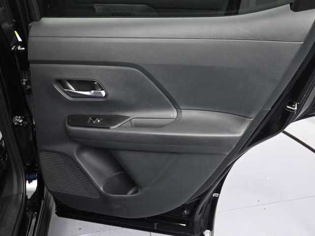 2026 Super Black Nissan Kicks SR FWD SUV