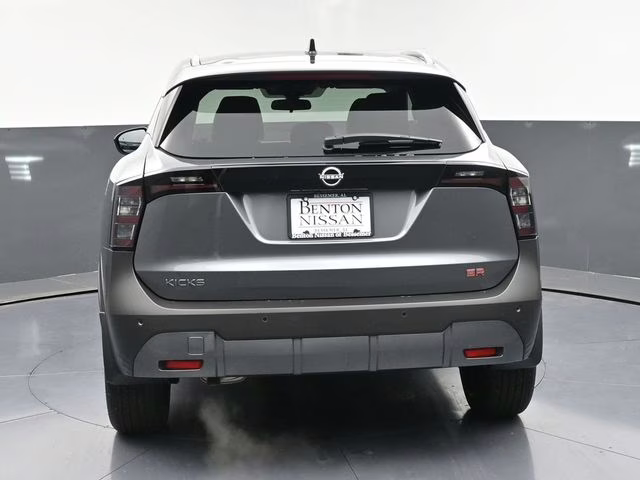 2026 Gun Metallic Nissan Kicks SR FWD SUV