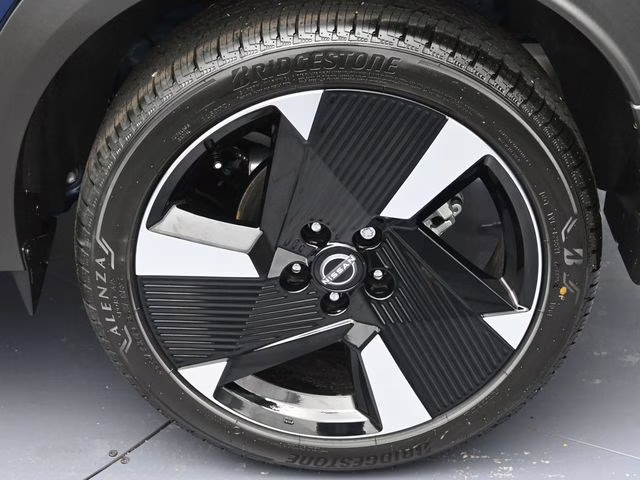 2026 Deep Blue Pearl Nissan Kicks SR FWD SUV