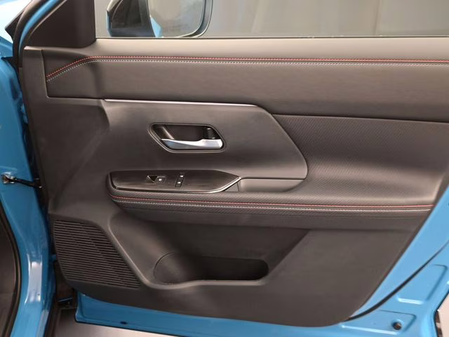 2026 Arctic Ice Blue/Black Nissan Kicks SR FWD SUV