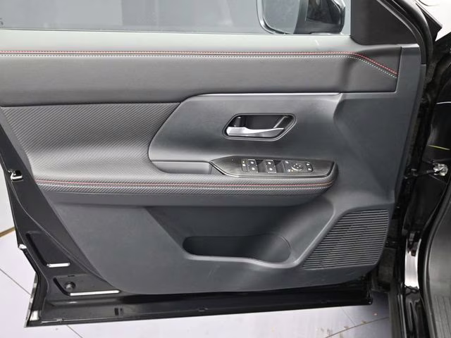 2026 Super Black Nissan Kicks SR AWD SUV