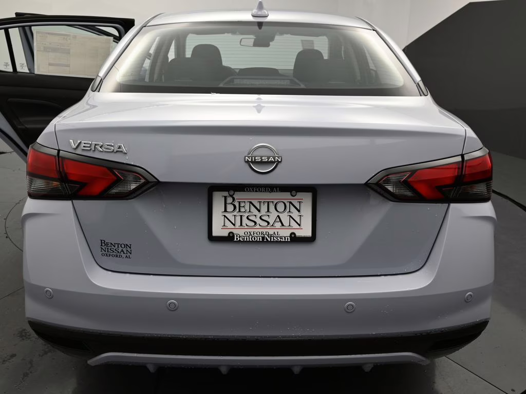 2025 Gray Sky Pearl Nissan Versa 1.6 SV FWD Sedan