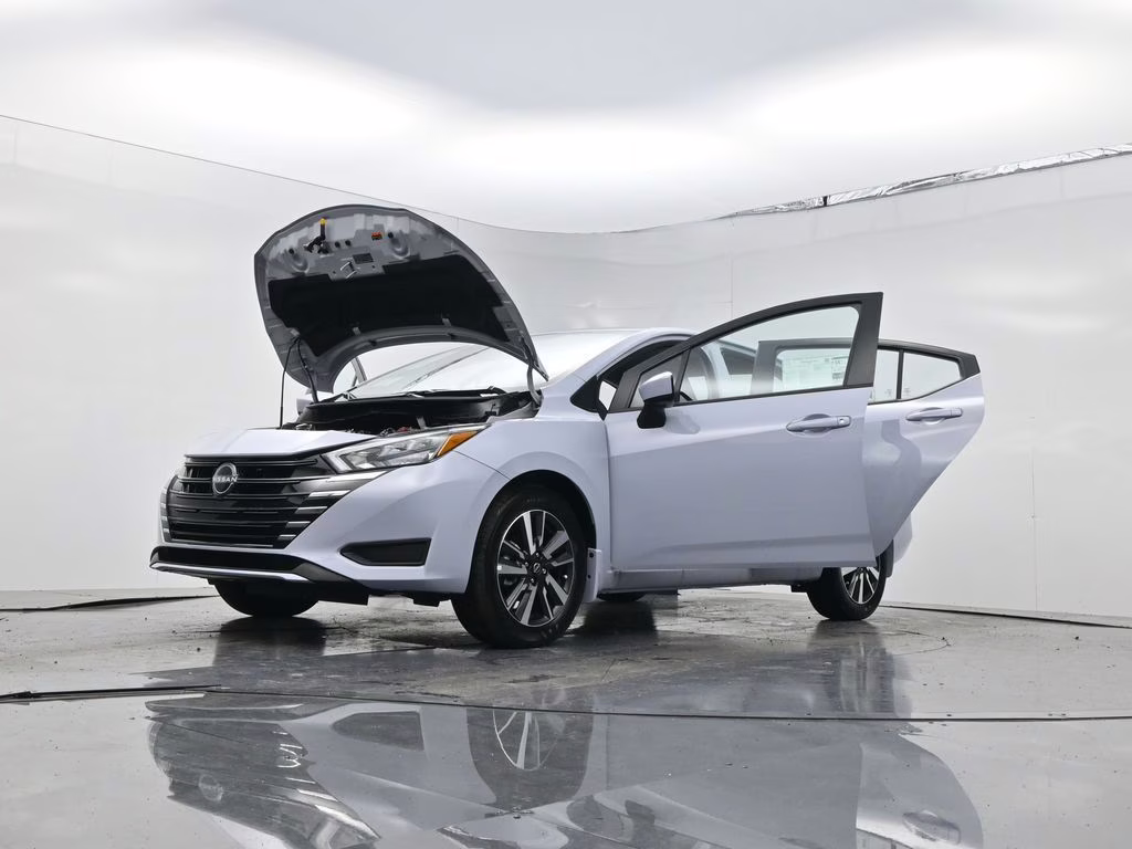 2025 Gray Sky Pearl Nissan Versa 1.6 SV FWD Sedan