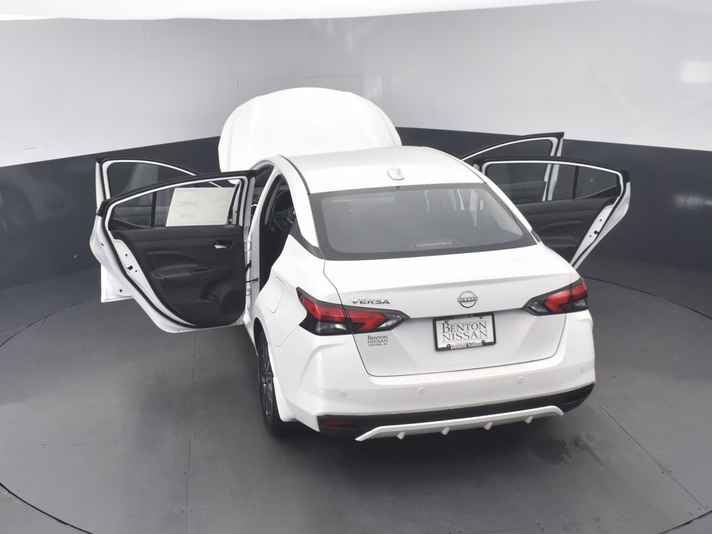 2025 Aspen White Tricoat Nissan Versa 1.6 SV FWD Sedan