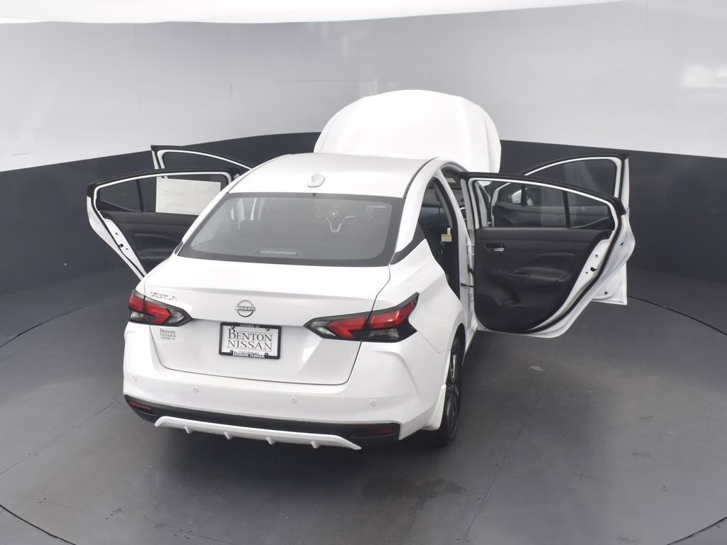 2025 Aspen White Tricoat Nissan Versa 1.6 SV FWD Sedan