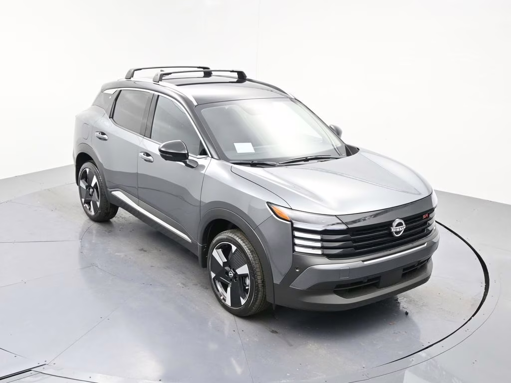 2026 Gun Metallic/Super Black Nissan Kicks SR FWD SUV