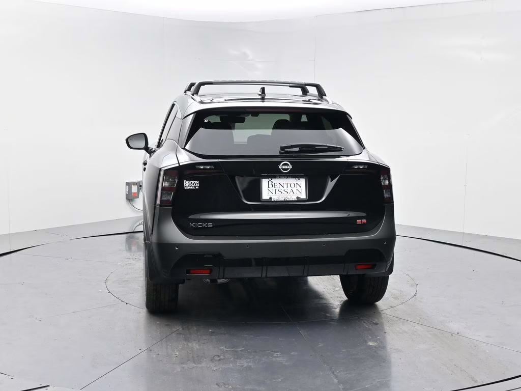2026 Super Black Nissan Kicks SR FWD SUV