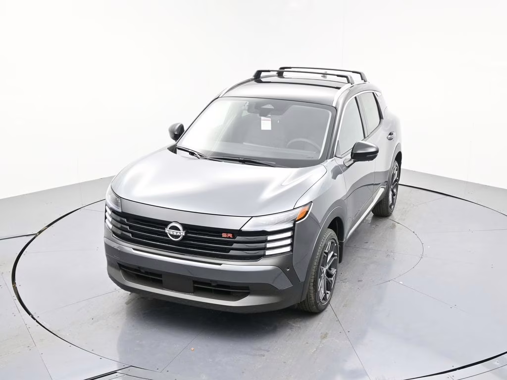 2026 Gun Metallic/Super Black Nissan Kicks SR FWD SUV