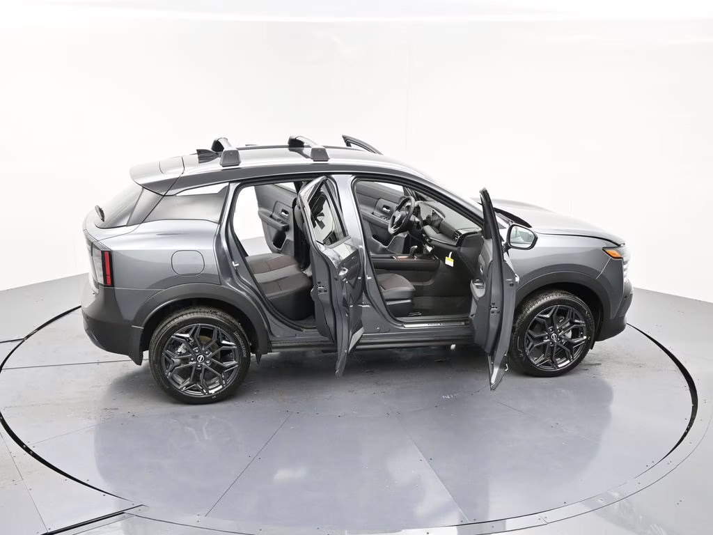2026 Gun Metallic/Super Black Nissan Kicks SR FWD SUV