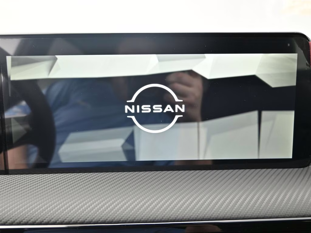 2026 Arctic Ice Blue/Black Nissan Kicks SR FWD SUV