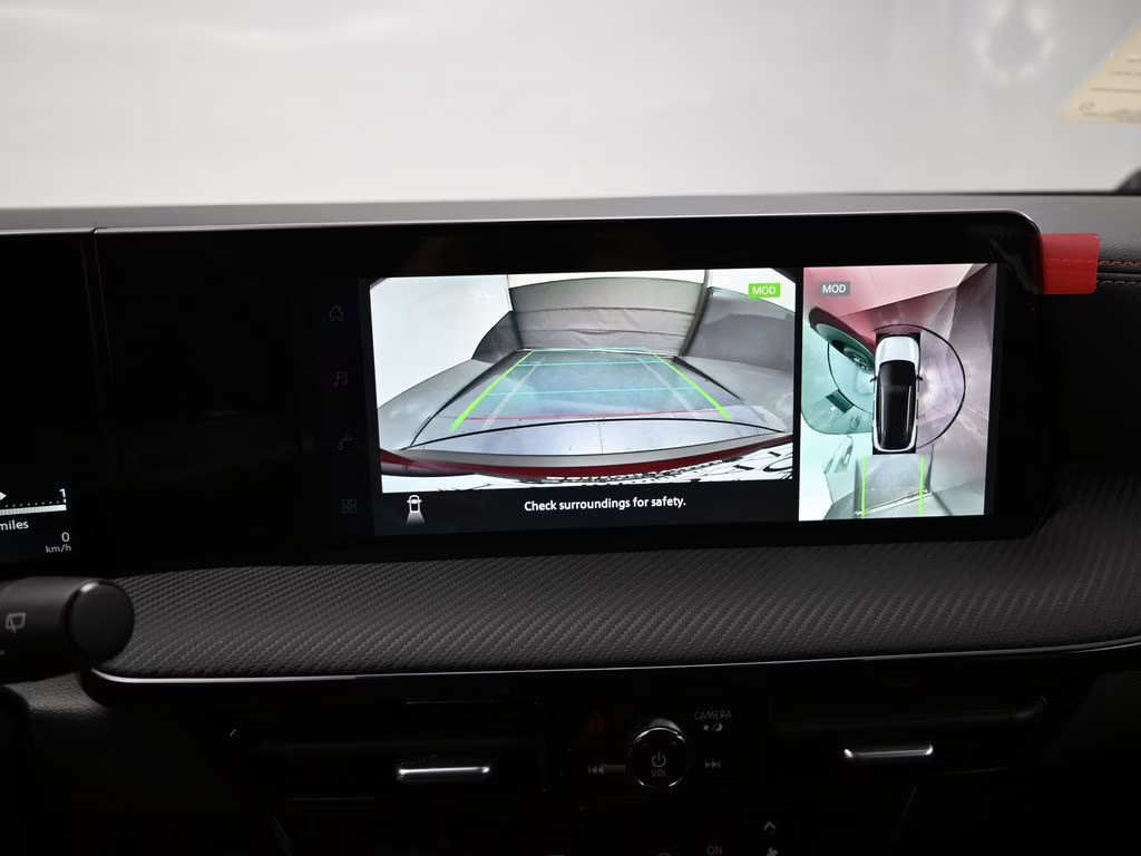 2026 Scarlet Ember/Super Black Nissan Kicks SR FWD SUV