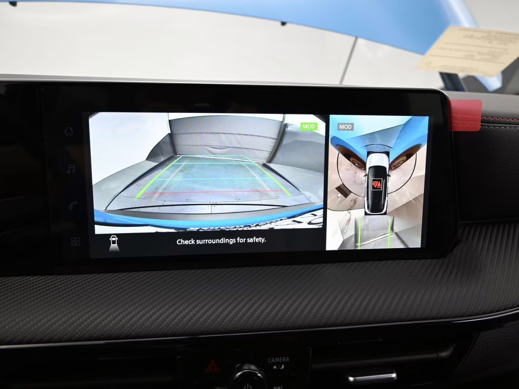 2026 Arctic Ice Blue/Black Nissan Kicks SR FWD SUV