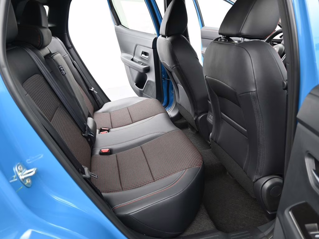 2026 Arctic Ice Blue/Black Nissan Kicks SR FWD SUV